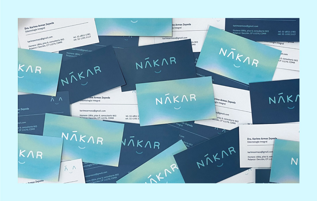 Diseño de tarjetas de presentación de Nákar, por Graycat Design Studio